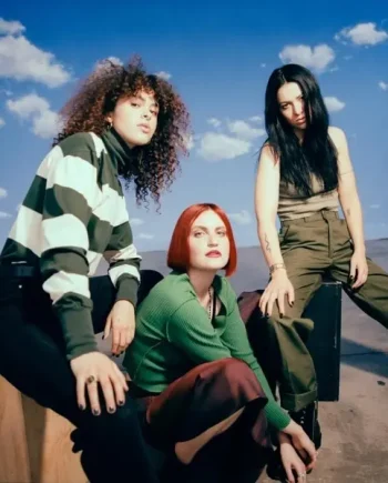 MUNA - SAVES THE WORLD VINYL (LP)