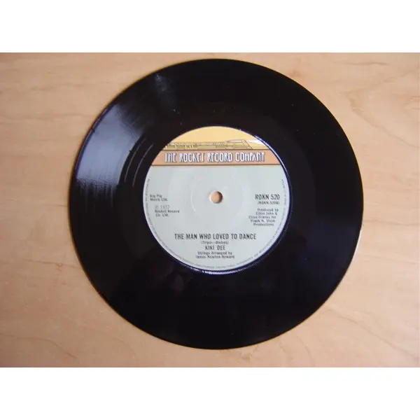 Kiki Dee - First Thing In The Morning 7 Inch Vinyl Single (7 Inch Record) - NM/Generic - Classical33.co.uk