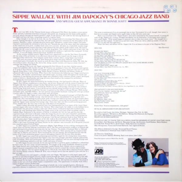 Sippie Wallace With Jim Dapogny's Chicago Jazz Band And Special Guest Appearance By Bonnie Raitt - Sippie Vinyl LP (LP Record, Album) - M/NM - Classical33.co.uk