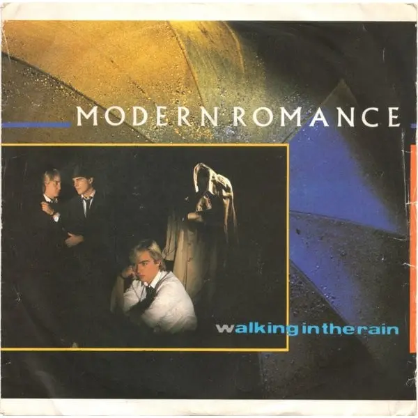 Modern Romance - Walking In The Rain 7 Inch Vinyl Singel (7 Inch Record, Single) - VG+/VG+ - Classical33.co.uk