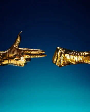 RUN THE JEWELS - RUN THE JEWELS 3 VINYL RE-ISSUE (LTD. ED. SOLID GOLD 2LP GATEFOLD)