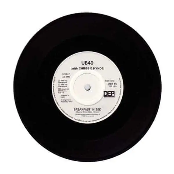 UB40 With Chrissie Hynde - Breakfast In Bed 7 Inch Vinyl Single (7 Inch Record) - VG+/VG - Classical33.co.uk